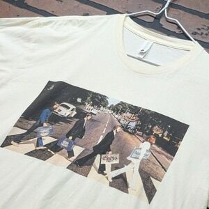 Beatles Abbey Road Beer Parody Tee Cream Men's L | Bud Light Busch Coors Natty